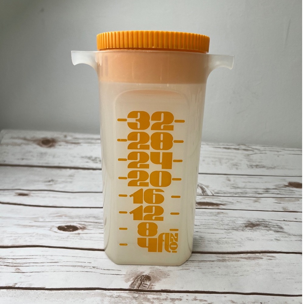 Graloc Juice Pitcher Clear Orange Vintage 32 oz Made In Holland 32oz
